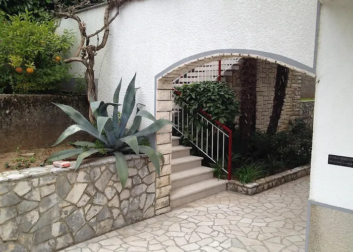 Blue View 오파티아